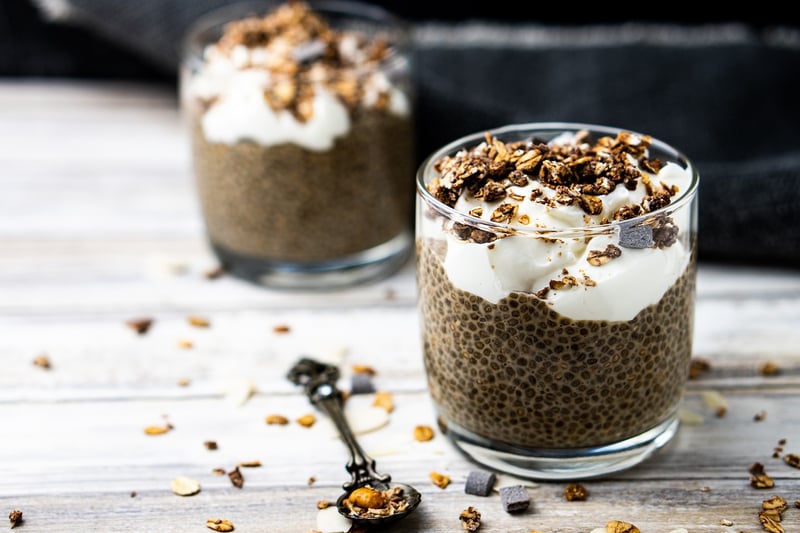 Oatmeal with Nut Butter and Banana